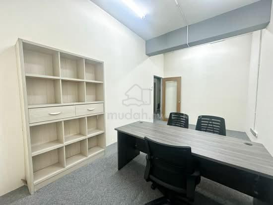 Fully Furnished Office Room Boulevard Business Park Jalan Kuching 1
