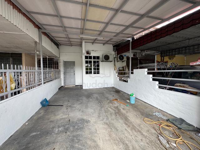 Rasah jaya Double sty house renovated facing garden near kk family mar 1