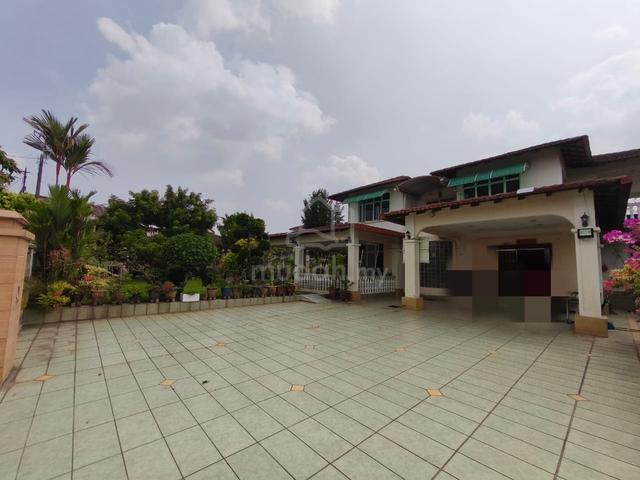 Double Storey Bungalow In Bandar Rinching, Semenyih 1