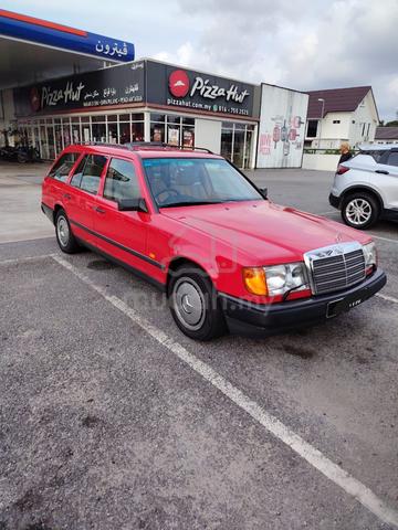 1995 Mercedes Benz 230TE 2.3 (A) - 5