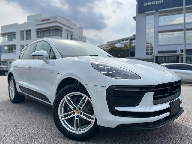 2023 Porsche MACAN NFL 2.0L Auto (JAPAN) - 1