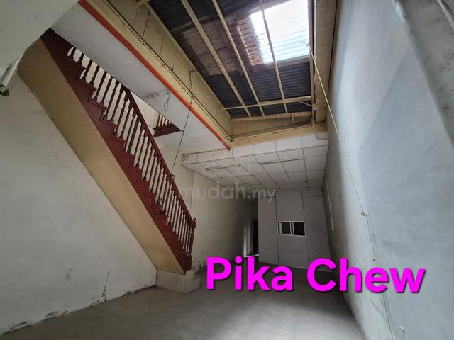 GOOD BUY 2 Storey Shophouse 2400 sf Off Lebuh Campbell Georgetown 1