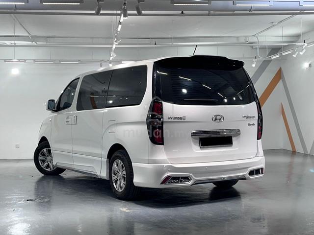 2018 Hyundai GRAND STAREX 2.5 ROYALE FACELIFT (A) - 3
