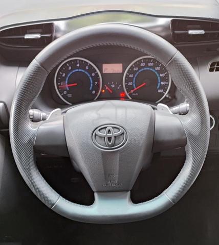 2010 Toyota WISH 1.8 S🔥 PADDLE SHIFF 🔥ORI CONDI - 5