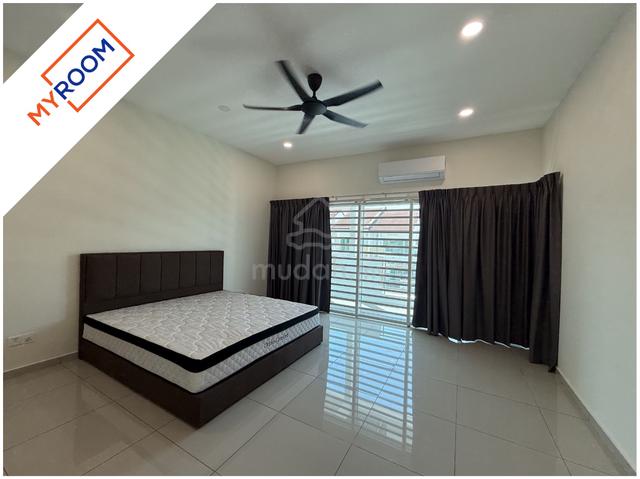 Brand New Master Room with Balcony at Sunway Cassia 🏡 1
