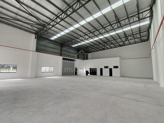 Dato Onn, Eco business park 1 phase 3 Cluster Factory for Rent 2