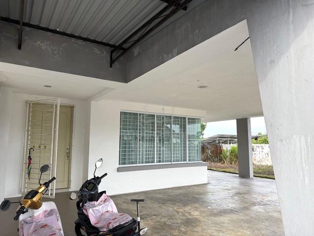 CORNER, Double Storey, APT MUARA TUANG 5