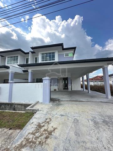 NEW Taman Berlian Double Storey CORNER House For Rent, Empty Unit 1