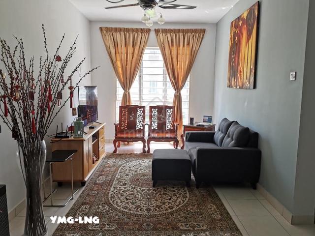 Azaria Apartment Bandar Parklands For Sale Move in Condition 1