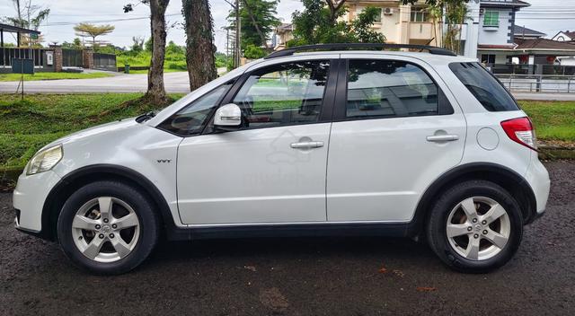 2010 Suzuki SX4 1.6 CROSSOVER PREMIER FACELIFT (A) - 2