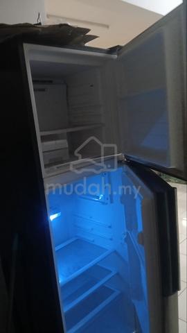 KABINET , peti sejuk dan meja bar - photo 6 of 6
