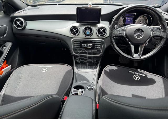 2015 Mercedes Benz GLA180 (CBU) 1.6 (A) - 5