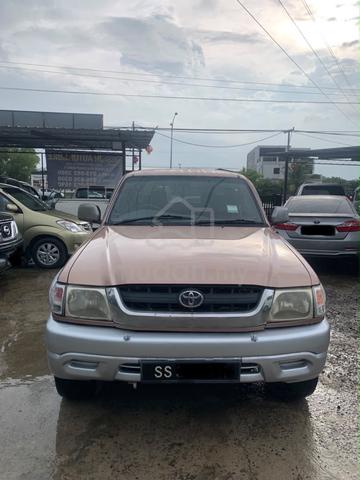 2003 Toyota HILUX 2.5 SR TURBO KDN165 (M) - 1