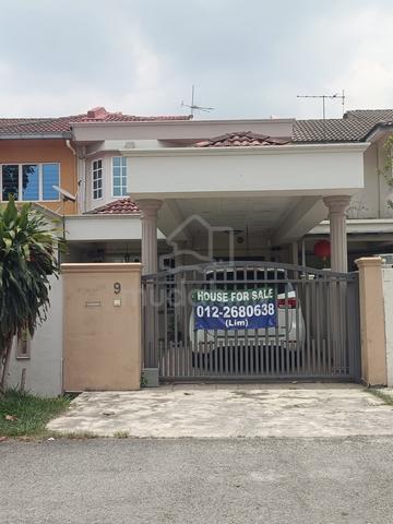 Double Storey Terrace House for Sale – Fully Extended & Furnished 1