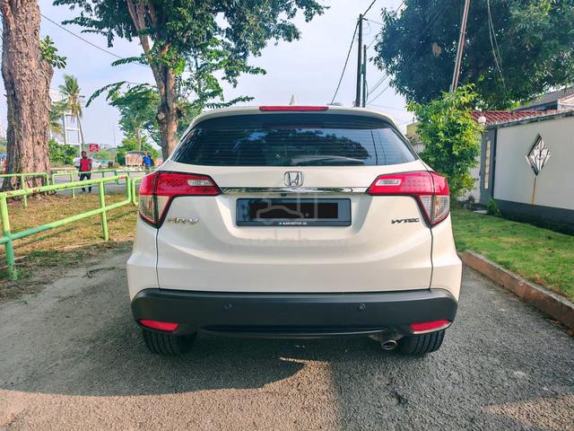2021 Honda HR-V 1.8L E - 3YRS WRTY - FULL RECORD - 5