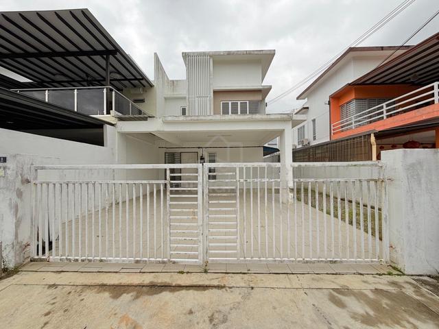 Double storey End lot/Bandar seri impian 1