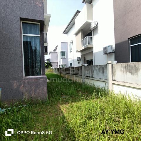 Canary Garden Semi-D | 5 1R5B | 3450sf | Extra Land  1