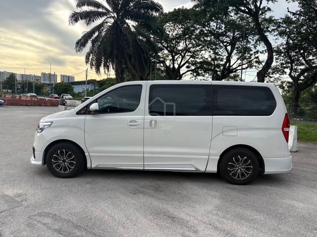 Hyundai GRAND STAREX EXECUTIVE PRIME 2.5L (A) - 3