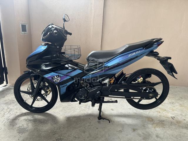 Yamaha y15 v2 tahun 2022 - photo 2 of 4