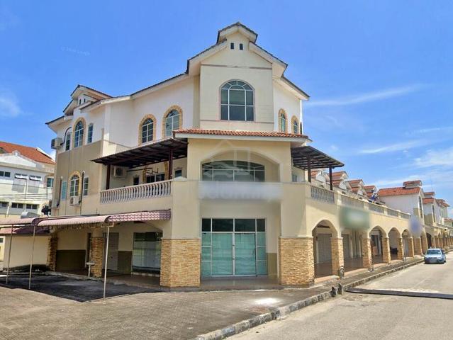 3 Storey Terrace Shop Office in Marina Island, Lumut, Perak 1