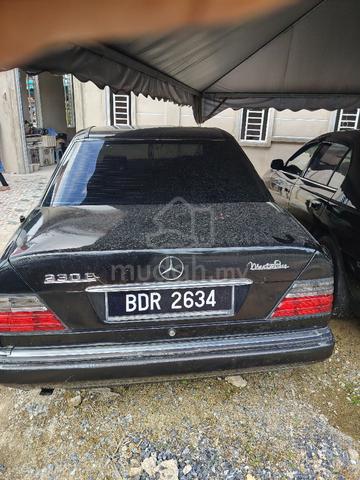1995 Mercedes Benz 230E 2.3 W124 (A) - 4