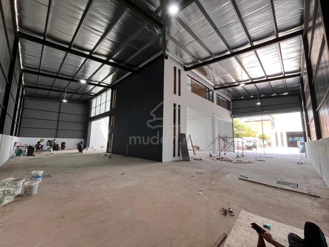 Taman Subang Perdana 3sty Semi-Detached Factory, Seksyen U3, Shah Alam 1