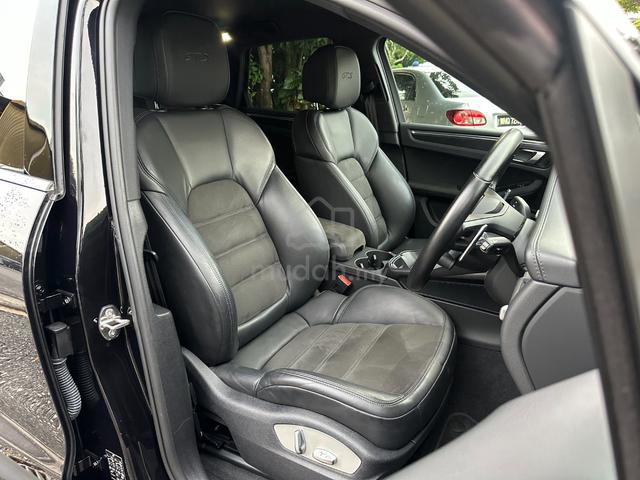 GEN 3 2022 Porsche MACAN GTS 2.9 V6 ORI 19K KM 4.5 - 5
