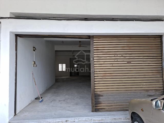 Shop Lot 1