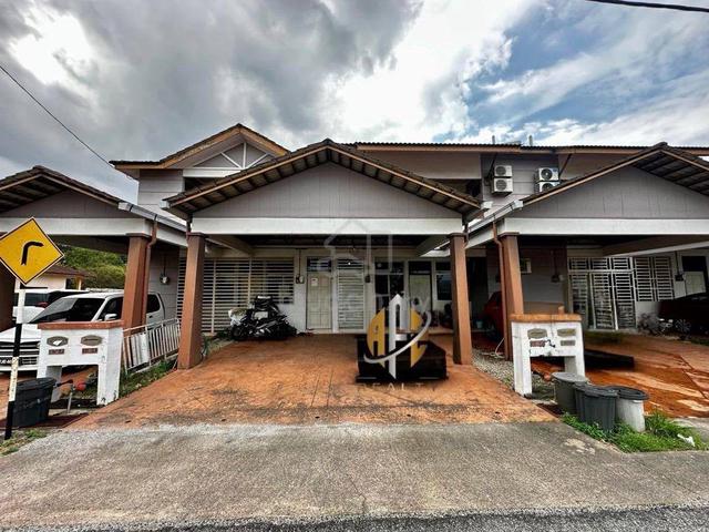 Putra Villas Townhouse📍Open Facing🏡Renovated🏡 1