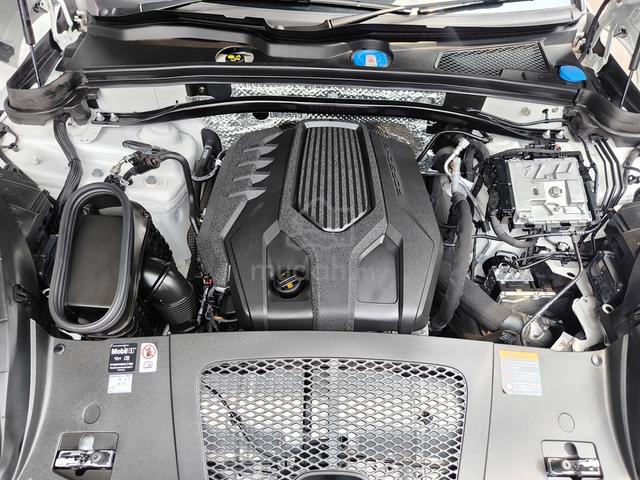2025 P. Macan 2.0 SPORT CHRONO 1.5k km 4.5A - 5
