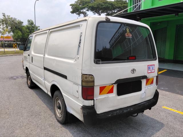 2001 Toyota Haice Panel Van 2.5 MT Direct Owner - 2