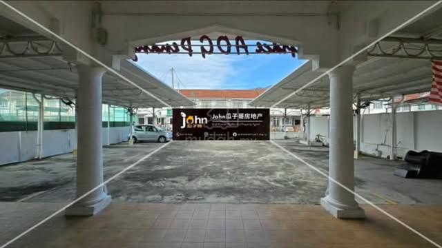 Land Area 8752 Sq.ft Bungalow House For Sale 1