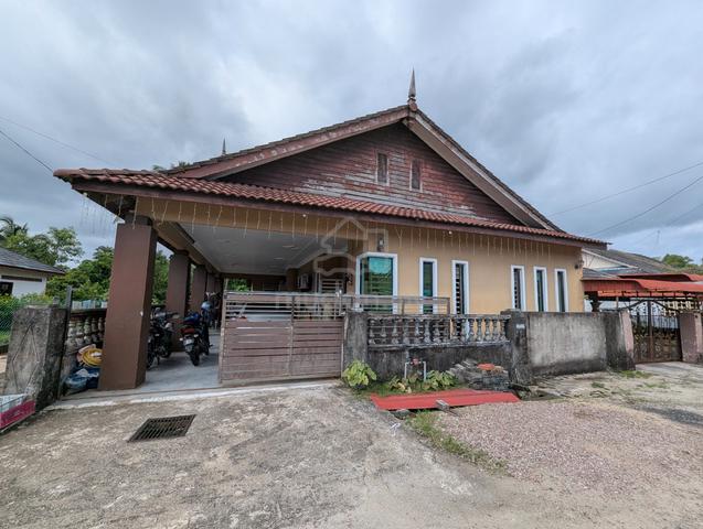 [RENOVATED] Rumah Semi-D Setingkat, Paka, Dungun 1