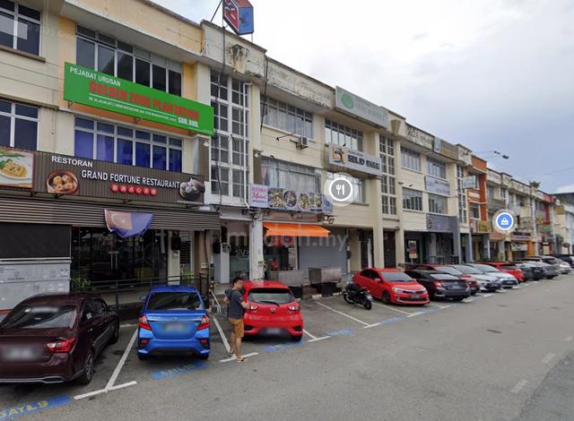 Skudai Taman Nusa Bestari shoplot groundfloor 20x70 bukit indah 1