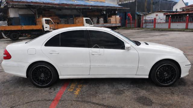 2003 Mercedes Benz E-CLASS 2.6 240 AVANTGARDE - 3