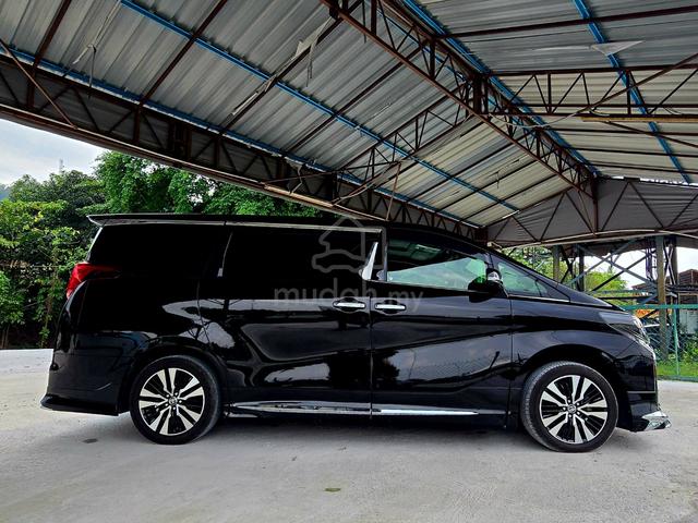 GRADE 4.5B 2022 Toyota ALPHARD 2.5 SC MILEAGE 44KM - 5
