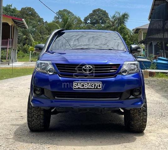 2009 Toyota HILUX 2.5 FACELIFT (M) - 5