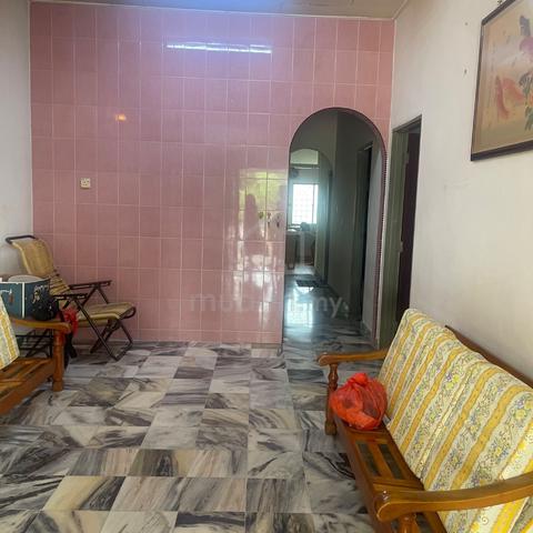 UCSI Springhill Single storey for rent 1