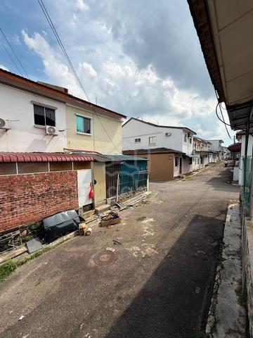 Taman Setia Indah Double Storey Terrance Kitchen Fully Extend For Sale 1
