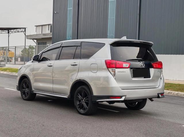 -2017 Toyota INNOVA 2.0 X (A) Low Mileage Ful Loan - 2