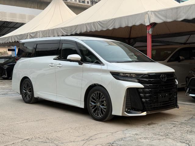 Toyota VELLFIRE 2.4 Z PREMIER BLACK INTERIOR 6K KM - 1