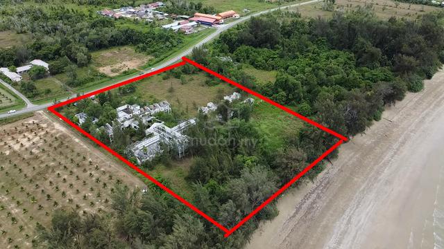 Kinarut Beach Front Land | Roadside 1