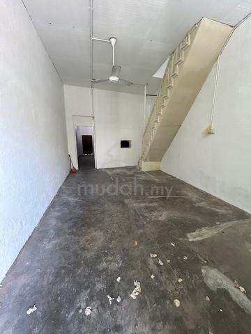 Nearby Armenian Street Shophouse 1