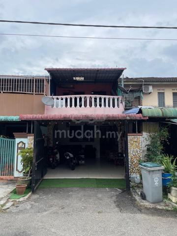 FULLY RENOVATED Double Storey Low Cost Taman Kota Masai,Pasir Gudang 1