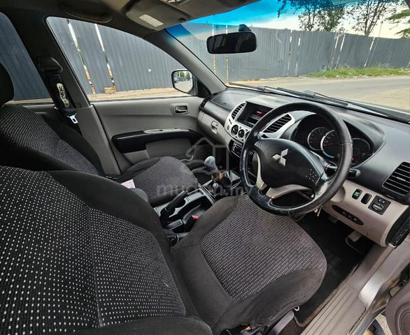 2011 Mitsubishi Triton 2.4CC (Manual) - 4