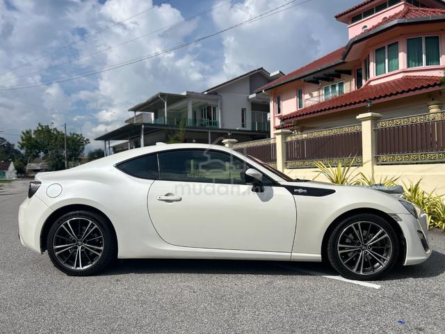 2015 Toyota 86 2.0 15/19 WITH INS(A)NO PRO FEES - 5