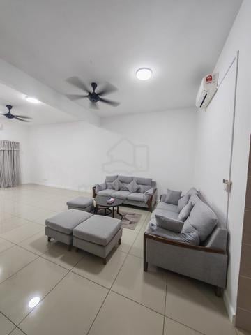 Nusa Idaman Precinct 8 Double Storey Terrace House Fully Furnished 1