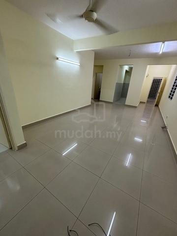 Anggerik Residensi 2