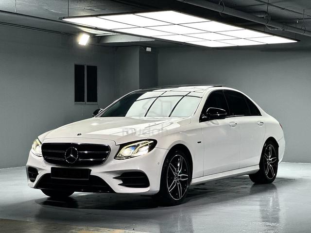2017 Mercedes Benz E350E 2.0 AMG BrownInterior - 3