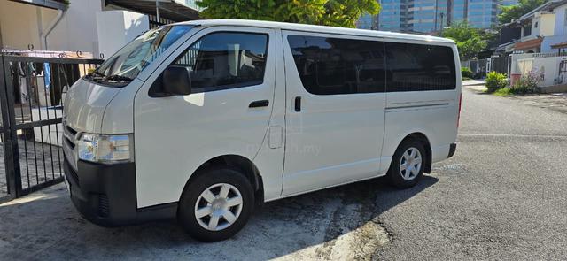 2022 Toyota HIACE 2.5 KDH200R ENHANCED (M) - 5